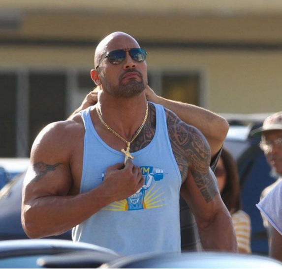 Sun Gym Pain and Gain Mark Wahlberg Daniel Lugo Unisex Garment-Dyed Tank Top